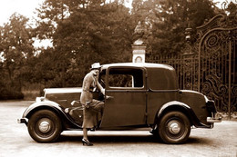 16167"PEUGEOT ENTRE 1900 ET 1940-LA PHOTO EST UNE IMPRESSION RECENTE D'UN LABORATOIRE PHOTO PROFESSIONEL-Cm. 10 X 15 - Automobili