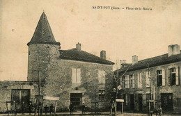 St Puy * Place De La Mairie * Enfants Villageois - Autres & Non Classés