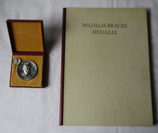 DDR Urkunde Wilhelm-Bracke-Medaille Silber Börsenverein Leipzig 1985 (122752) - DDR