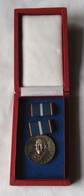 Seltener DDR Orden Wilhelm Christoph Hufeland Medaille Silber Im Etui (126351) - GDR