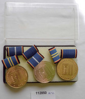 3 X DDR Medaillen Landesverteidigung Gold Silber Bronze Im Etui (112850) - GDR