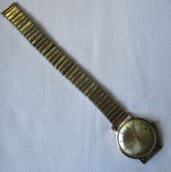 GUB Glashütte Armbanduhr 17 Rubis Kaliber 69.1 Handaufzug (140751) - Montres Anciennes