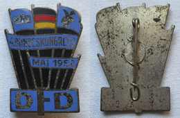 DDR Abzeichen DFD Demokratischer Frauenbund 4. Bundeskongress Mai 1952 (100788) - GDR