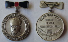 DDR Karl Liebknecht Medaille Ruhm & Ehre Unseren Besten Friedenskämpfer (150471) - GDR