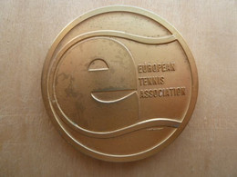 DA-086 Médaille EUROPEAN TENNIS ASSOCIATION F.Mulle Rbesel - Otros & Sin Clasificación