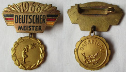 DDR Abzeichen Sport Deutscher Meister 1966 Im Basketball (142367) - GDR