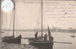 29 - Très Belle Carte Postale Ancienne De  L'ILE DE BATZ   Le Débarcadère Du Courrier  Le Mouillage ( Dos Simple ) - Ile-de-Batz