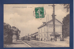 CPA [16] Charente Montmoreau Gare Train Chemin De Fer Circulé - Ruffec