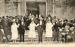 11038 Cpa 79 La Mothe St Heray - Fête Des Rosières - Les Rosières Avec Les Officiels - La Mothe Saint Heray