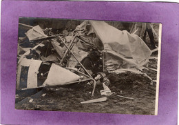 CPA Carte Photo Accident D'avion - Militaria Guerre 1914 1918 ??? - à Identifer - Accidents