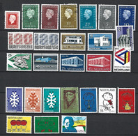 Année 1969 Compléte Pays Bas Oblitéré N 882 / 905 - Volledig Jaar