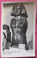 Visuel Très Peu Courant - Egypte - Le Caire - Cairo Museum - Wooden Bust Perhaps Wife Of The Sheik El Beled - R/verso - Le Caire