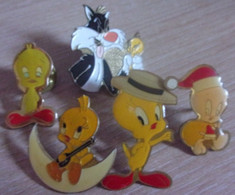 Lot Pin's Titi Et Grosminet - Looney Tunes - Canari - Dessin Animé - Tweety Bird - Tweety Pie - Sylvester - Cinéma