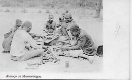 ANGOLA  - ( CHILOANGO ) - ALMOÇO DE MUSSORONGOS - Angola