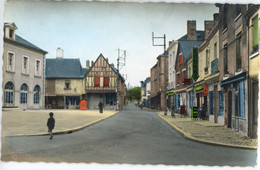 LA GUERCHE DE BRETAGNE RUE NOTRE DAME VIEUX PORCHES PLACE DE LA MAIRIE RUE DUGUESCLIN LOT 3 CARTES - La Guerche-de-Bretagne