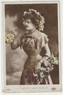 FEMMES 1729 Carte Codé : Walery Photo , Belle Coiffure : édit. E L D N° 4382 - Mujeres
