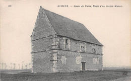 Delcampe - EVREUX - Route De Paris, Reste D'un Ancien Manoir - Evreux