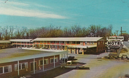 Charlestown West Virginia, Town House Motor Lodge & Restaurant C1960s Vintage Postcard - Charleston