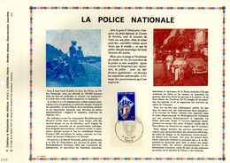 RR 1500 Ex. " LA POLICE NATIONALE " Sur PAC 1er Jour De 1976. N° YT 1907  Parf état. RR - Politie En Rijkswacht