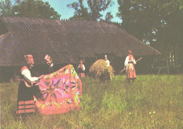 Estonia:Open-air Museum Building And Ladies In National Costumes, 1978 - Europe