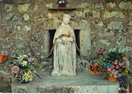 21 - Alise Sainte Reine - Source Des Dartreux (XVIIe Siècle) - Statue De Sainte Reine Sur L'autel De La Grotte Du Roy - Altri Comuni