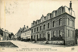 Arques La Bataille * Vue Sur La Place Et La Mairie - Other & Unclassified