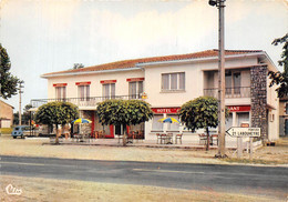 40-SAINT-PAUL-DE-BORN- L'HÔTEL RESTAURANT A L'ECUREUIL - Altri & Non Classificati