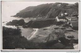 RP CORNWALL CADGWITH HOUSES ON HILLSIDE & FISHING BOATS MOORED FROM SEA PHOTO CARD - Altri & Non Classificati