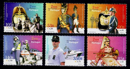 2001 Portugal 2549-2554 200 Years Of Gendarmerie. 9,00 € - Cars