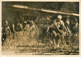 Cyclisme * Coureurs Cyclistes REMUE & BARRET à Villemoisson * Grand Prix De L'Equipe * Course * Photo Carte Photo - Cyclisme