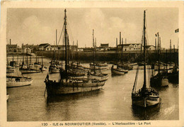 Noirmoutier * L'herbaudière * Vue Sur Le Port * Bateaux De Pêche - Noirmoutier