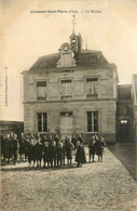 Liancourt St Pierre * La Place De La Mairie * école écoliers Groupe D'enfants - Liancourt