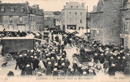 ¤¤  -  LANNION   -  Le Marché, Place Du Marc'Hallac'h  -  Café " QUIGUER "    -  ¤¤ - Lannion