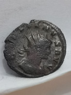 MONNAIE ROMAINE / ROMAN COIN / 22 Mm * 19 Mm 2.5 G - Autres & Non Classés