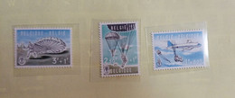 Belgium 1960 Parachutting Parachute Jumping Transportation Airplanes Sports Aviations Airplane Stamps Marks At Back - Fallschirmspringen