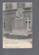Bruxelles - La Statue De Quetelet - Postkaart - Monuments