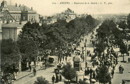 Angers * Le Boulevard De La Mairie * Attelage - Angers