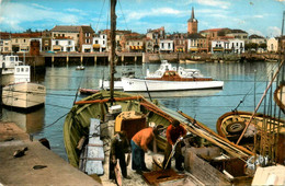 Les Sables D'olonne * Le Port Vers La Chaume * Bateau Pêche Pêcheurs - Sables D'Olonne