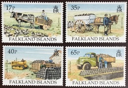 Falkland Islands 1995 Transporting Peat MNH - Falkland Islands