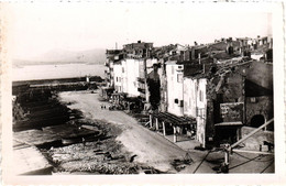 Saint Tropez - Débarquement De 1944 - Ville Bombardée Et Détruite - TRES RARE - Bianquis Photo Quai Suffren - Saint-Tropez