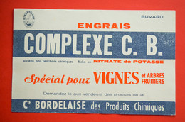 Buvard Engrais COMPLEXE C.B. Spécial Vignes Et Arbres Fruitiers - Landbouw