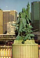 Puteaux La Défense - La Statue De La Défense - Sculpteur Barrias - La Defense