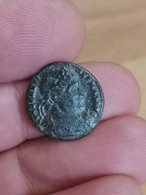 MONNAIE ROMAINE / ROMAN COIN / 17 Mm 1.81 G - Autres & Non Classés