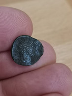 MONNAIE ROMAINE / ROMAN COIN / 13 Mm 1.3 G - Autres & Non Classés