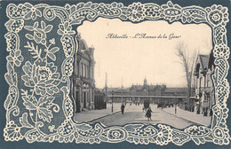 80-ABBEVILLE- L'AVENUE DE LA GARE - CARTE DENTELLE - Abbeville