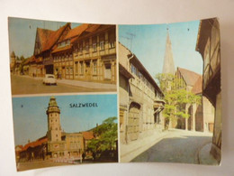 Salzwedel - Strasse Der Jugend, Hôtel Schwarzer Adler Und Turm Des Alten Rathauses, Schmiedestrasse - Salzwedel