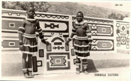 Zuid-Afrika - Postkaart - Johannesburg - Ndebele Sisters - Stempel: 1953 - Naar: Indiana - USA - Zegel: Mi 56 - Covers & Documents