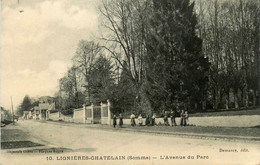 Lignières Chatelain * L'avenue Du Parc * Villageois - Andere & Zonder Classificatie