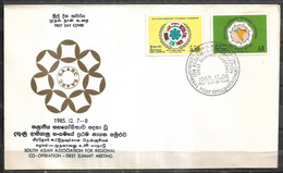 SRI LANKA FDC 1985  SAARC SUMMIT  SEVEN DIFFERENT COUNTRIES  FLAGES - Sri Lanka (Ceylon) (1948-...)