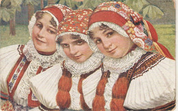 "Three Pretty Girls In Czech National Costumes" Nice Old Vintage Czech Postcard - Scènes & Paysages